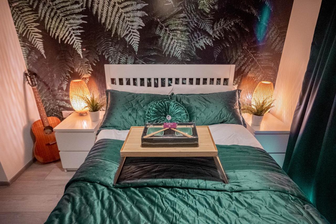 Forest Work & Relax Accommodation Overstone Екстер'єр фото